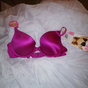 Maidenform padded push up